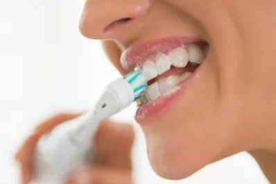 Estos son los cinco errores más comunes al cepillarse los dientes a diario