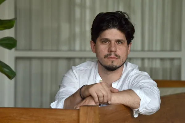 Esteban Palazzo, el diseñador tucumano que cautivó a la familia de Ayrton Senna