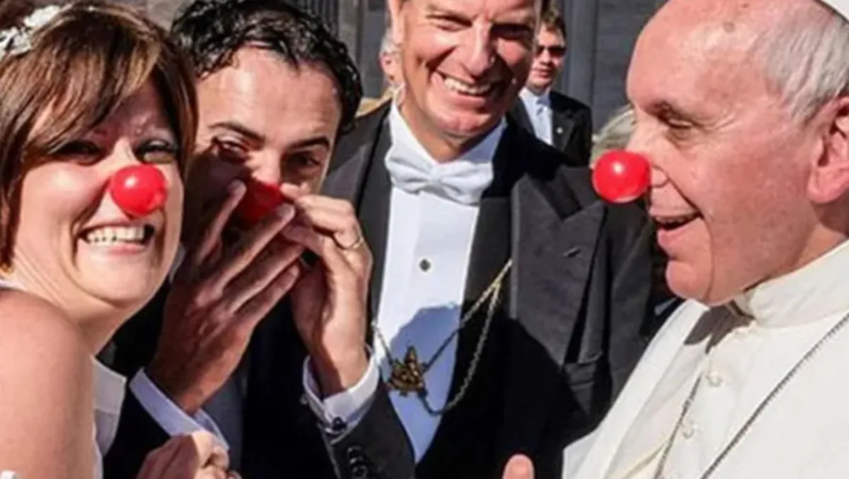 Francisco y sus gestos históricos: del “¿quién soy yo para juzgar?” al beso en Sudán del Sur