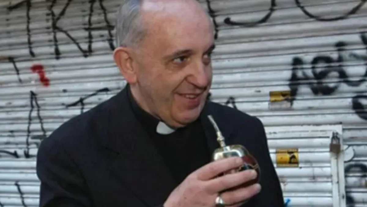 “Nos vemos a la vuelta”: así fue el día que Bergoglio dejó Argentina sin saber que no volvería