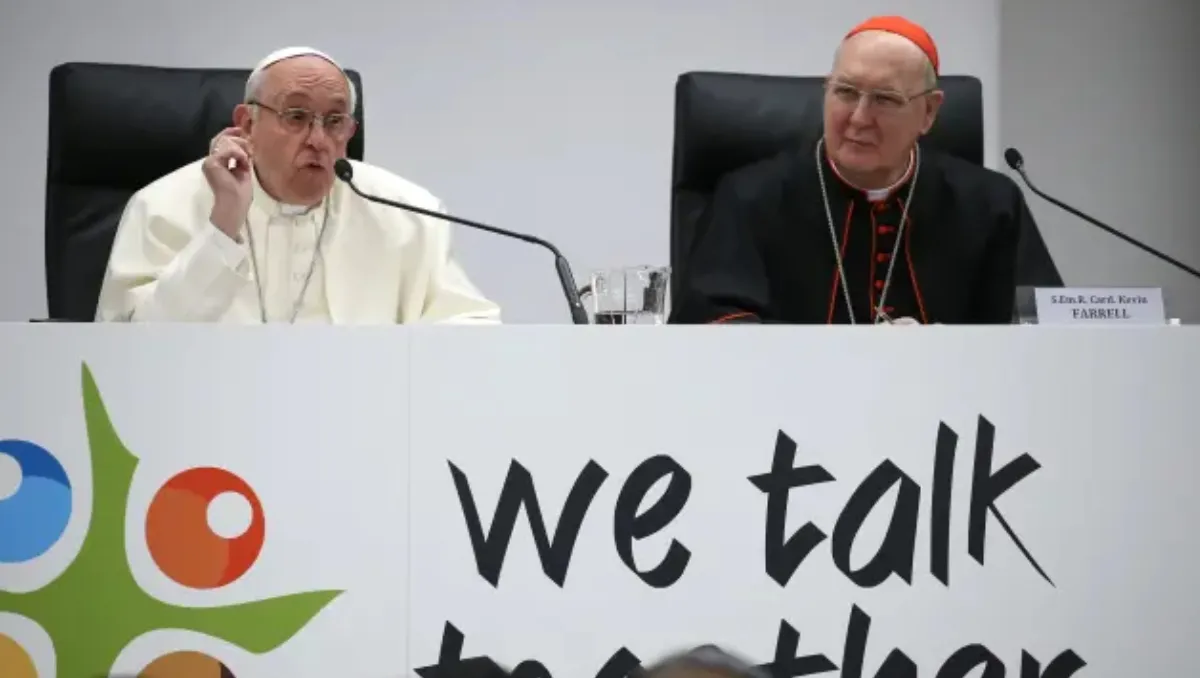 Quién es Kevin Joseph Farrell, el camarlengo que asume el poder tras la muerte del papa Francisco