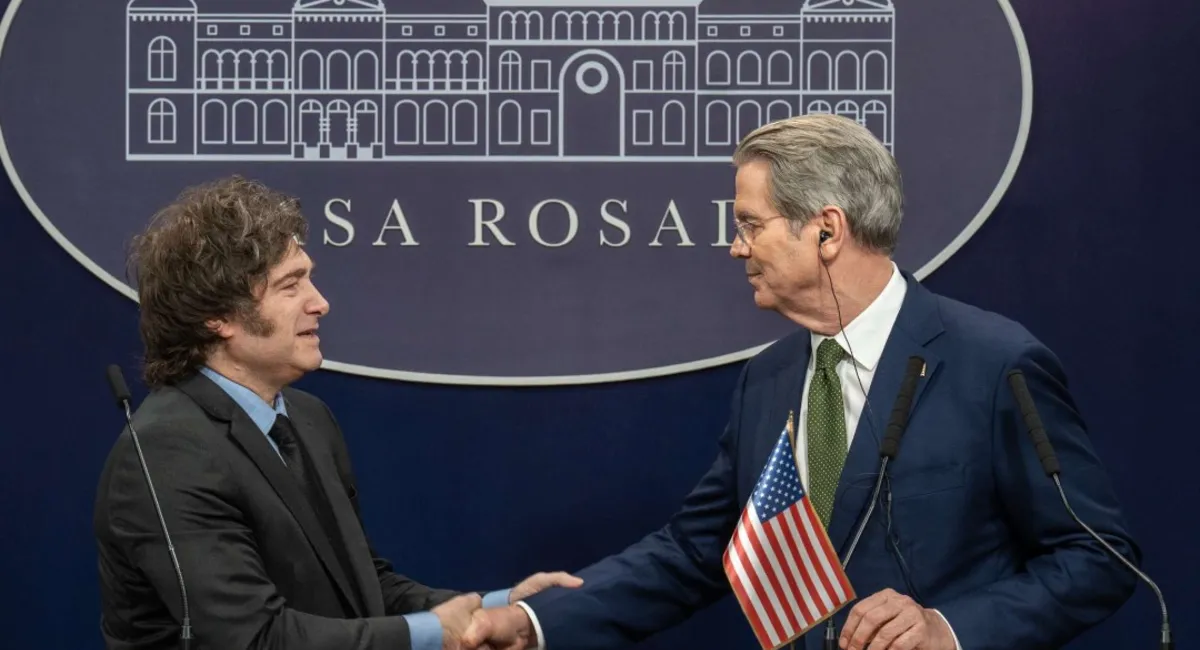 FUERTE RESPALDO. Estados Unidos podría darle un crédito especial a la Argentina ante un shock externo.