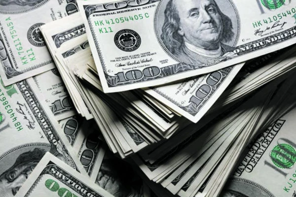 El dólar sigue en baja y suben las reservas del Central