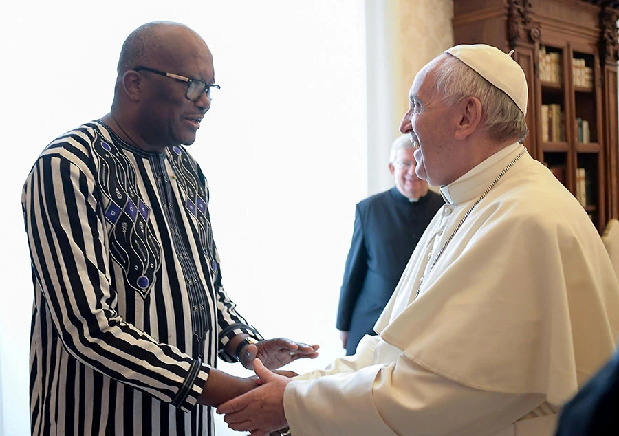 Visitó 66 países, algunos por primera vez para un Papa