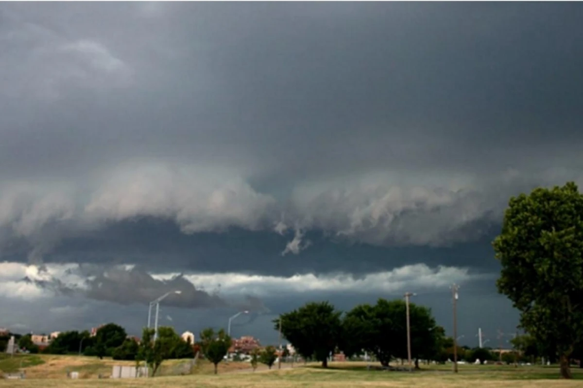 El SMN advirtió que tres provincias se encuentran bajo alerta meteorológica.