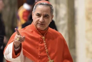 Polémica en el Vaticano: el cardenal vetado por Francisco insiste en participar en el Cónclave