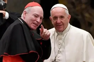 Quién es Carlos Aguiar Retes, el cardenal mexicano y amigo de Francisco que podría ser el nuevo Papa