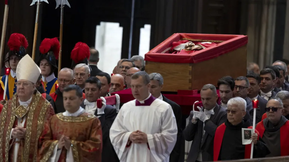 Funeral del papa Francisco: horarios, recorrido y cómo verlo en vivo desde Argentina