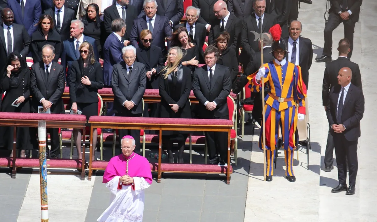 Javier Milei en el funeral del papa Francisco