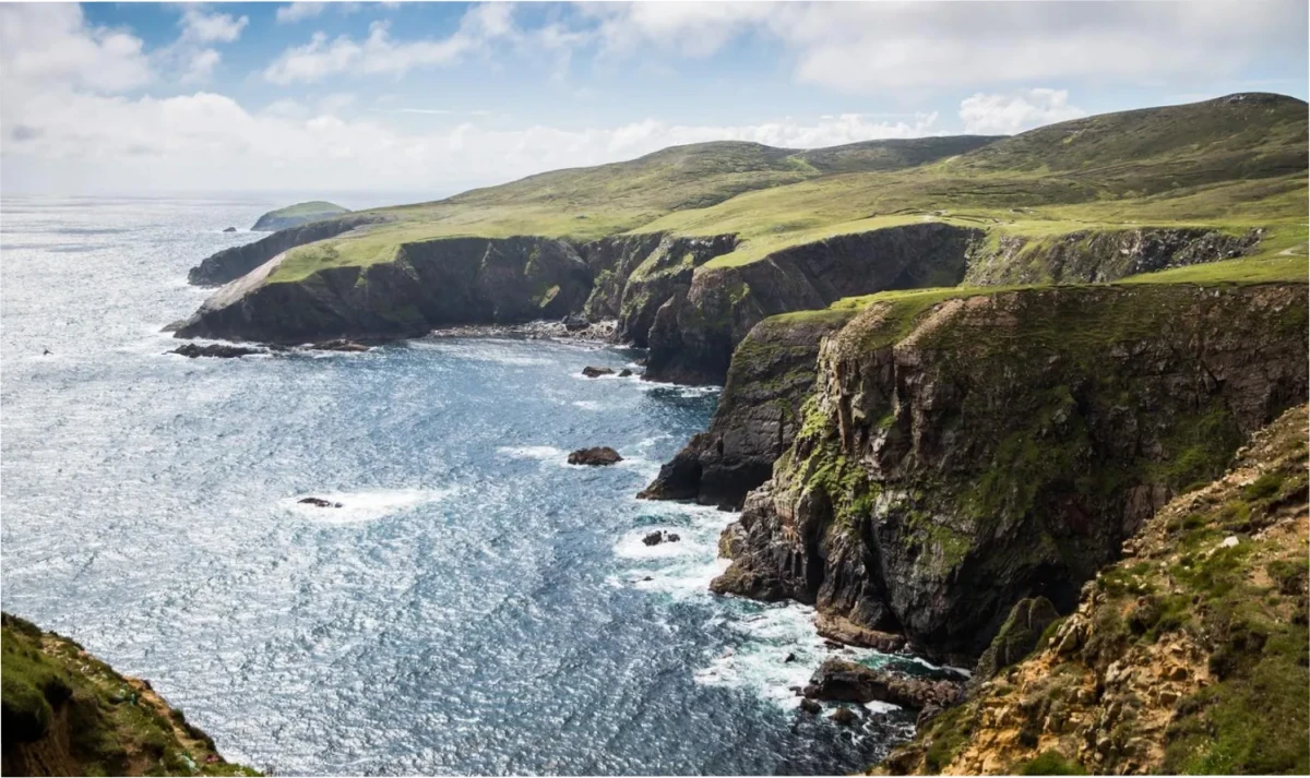 Irlanda ofrece mudarse a una hermosa isla de su país.