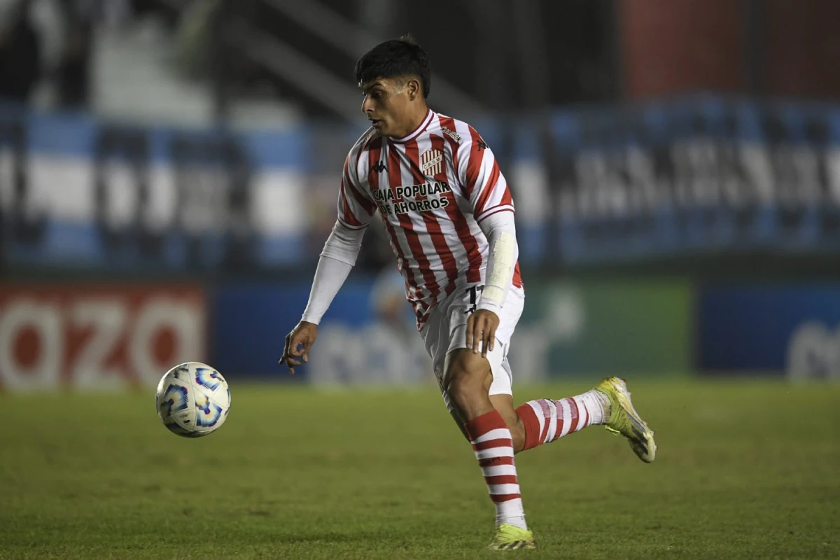 Video: mirá el gol de Juan Cruz Esquivel para poner en ventaja a San Martín contra Arsenal