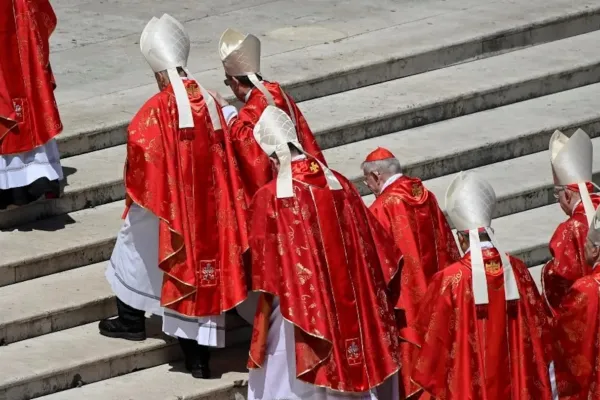 Tras el funeral del papa Francisco, el Vaticano inició los nueve días de duelo