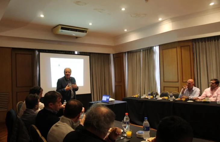 Mitin en Tucumán: el sector sucroalcoholero argentino debatió balances y perspectivas