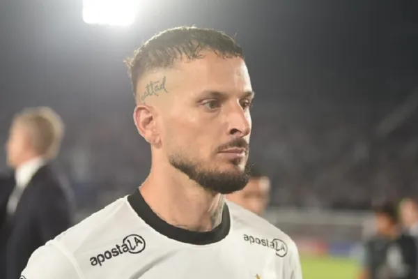 Darío Benedetto, internado en Paraguay: ¿qué dice el parte médico que publicó Olimpia?