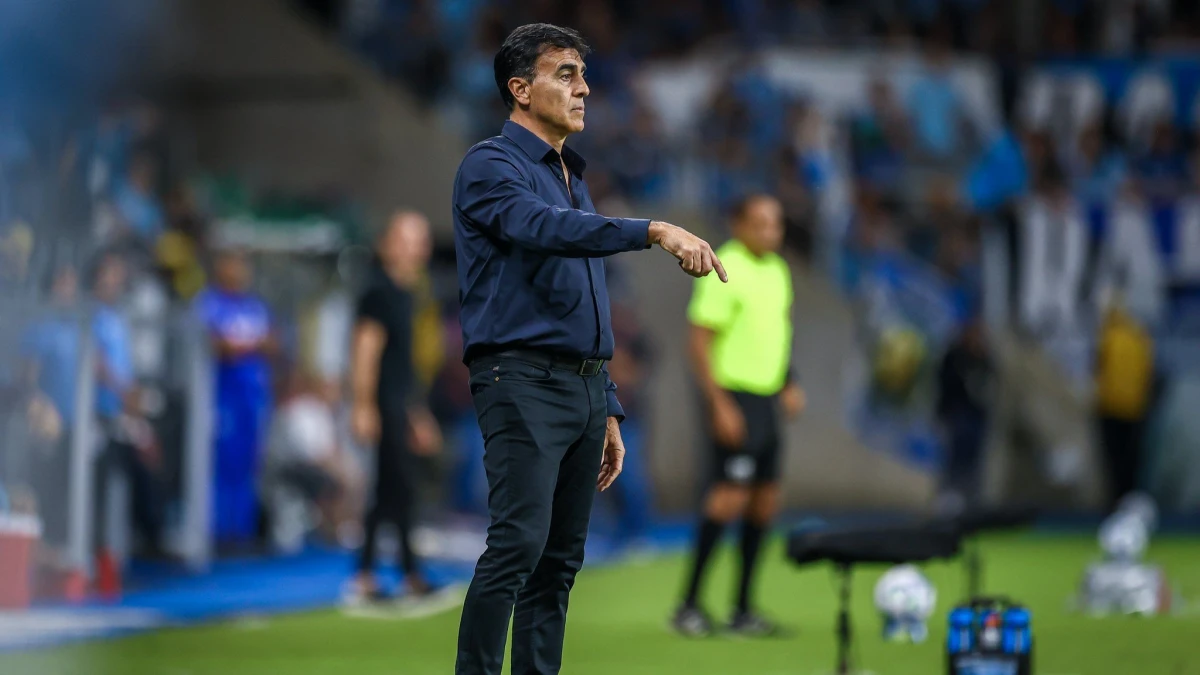 EL PRIMERO DE LA LISTA. Quinteros quedó como principal candidato tras la negativa de Gabriel Milito y Carlos Bianchi..