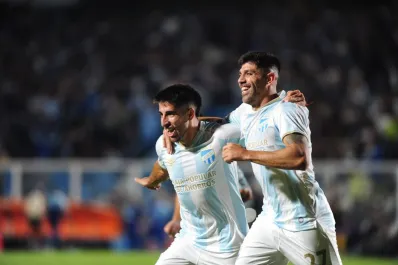 Atlético Tucumán venció 2-0 a Independiente