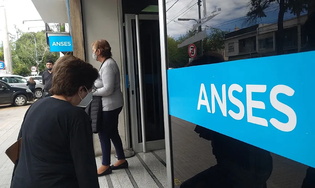 El feriado por el 25 de mayo no condicionará la fecha de pago por caer día domingo.