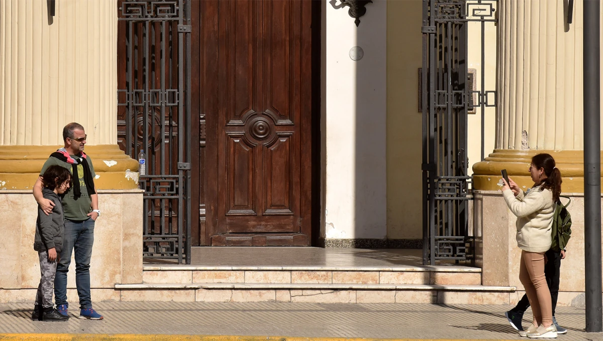 PARA RECORRER. Las condiciones del clima permitirán paseos por los diferentes puntos de atracción turística de la capital y del resto de la provincia. 