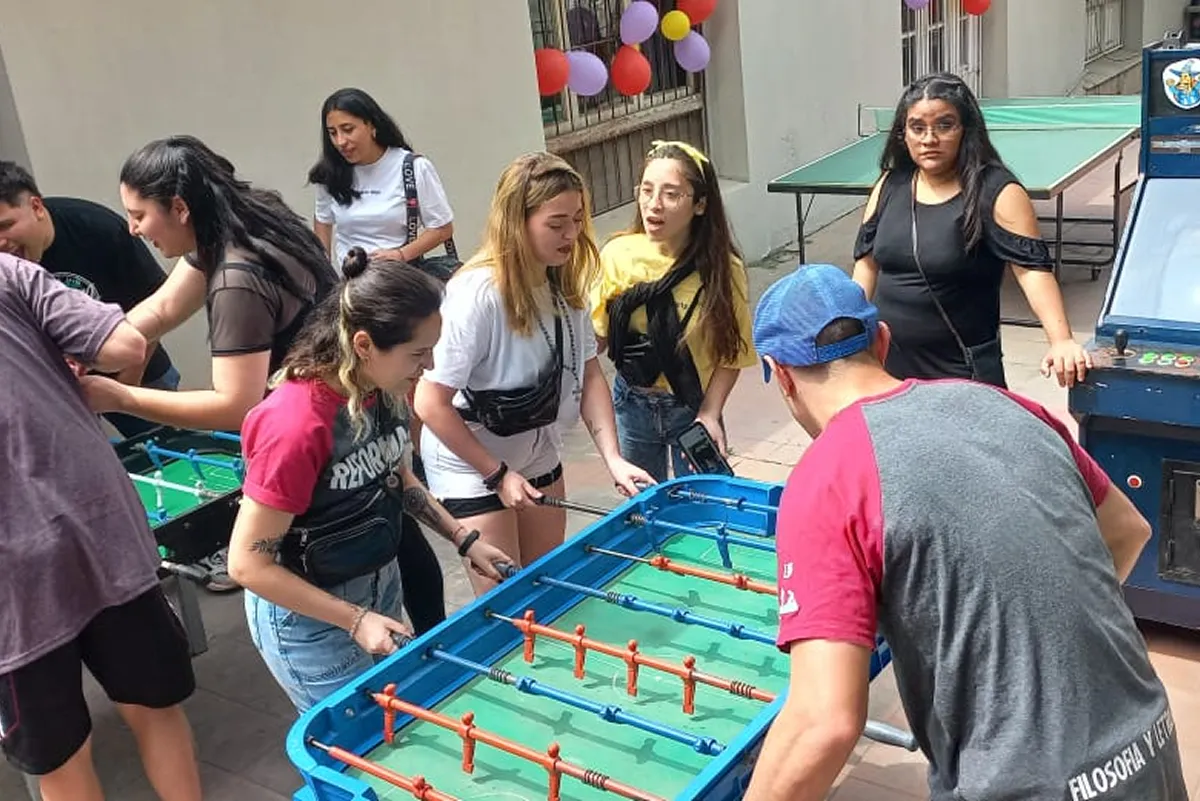 PROYECTOS DE EXTENSION UNIVERSITARIA. Los proyectos deberán abordar una problemática concreta que demande atención social. / MEDIOS UNT.