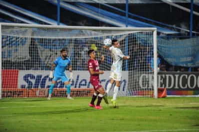 Guillermo Acosta le dio la agresividad necesaria al mediocampo de Atlético Tucumán