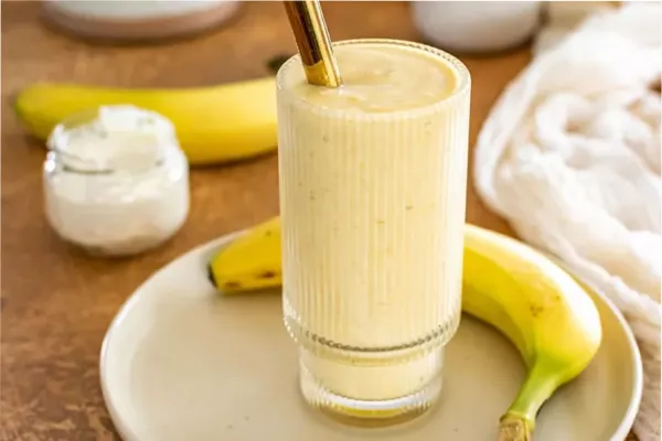 Por qué deberías evitar las bananas en tus batidos, según la ciencia