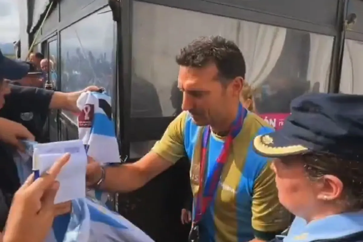 La carrera de ciclismo más grande del país tuvo a Lionel Scaloni como protagonista inesperado