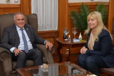 Vacunas contra la Gripe: Chahla le marca la cancha a Medina Ruiz y exige mayor coordinación con la Provincia