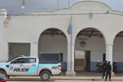 Un intendente de Salta fue demorado cuando intentaba pasar a Bolivia conduciendo una camioneta con pedido de secuestro