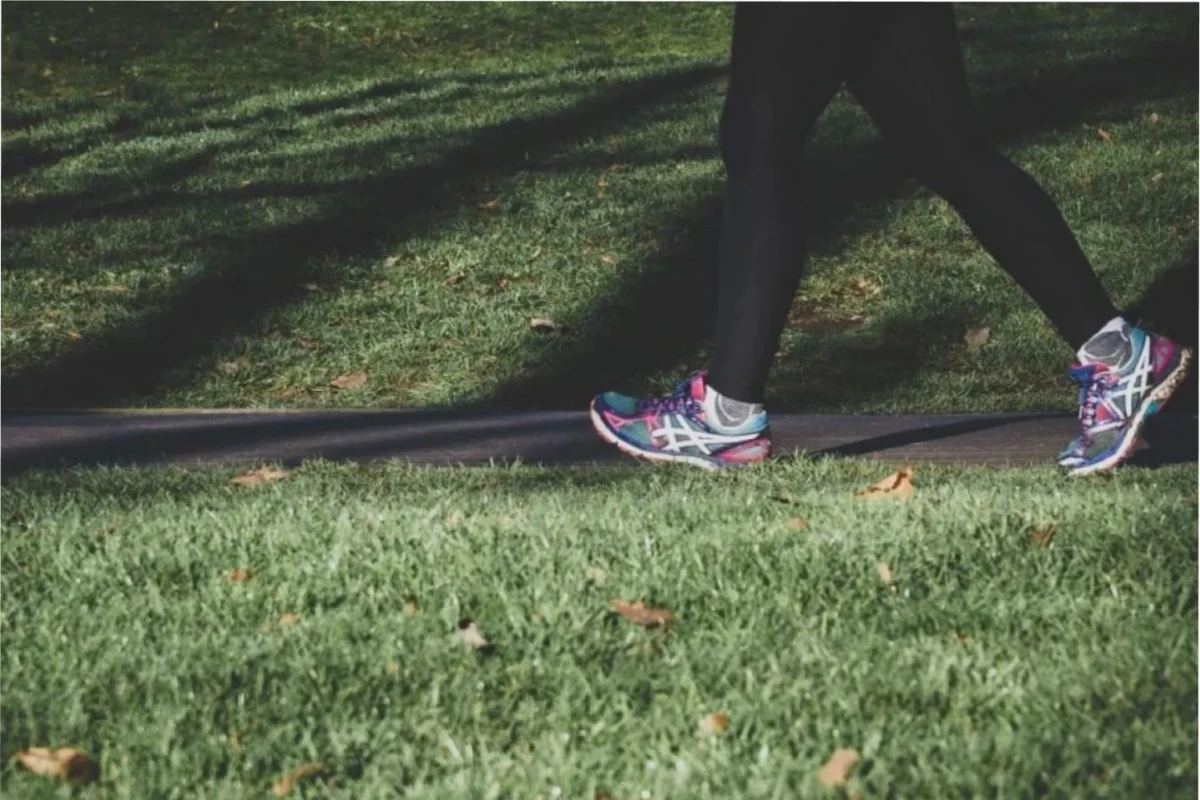 Caminar antes o después de una comida ¿cuál es mejor?