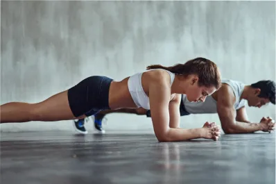 Si no puedes realizar estos cinco ejercicios, deberías empezar a preocuparte por tu condición física