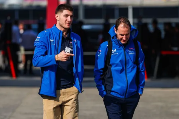 La verdadera razón del alejamiento del director deportivo de Alpine no fue deportiva