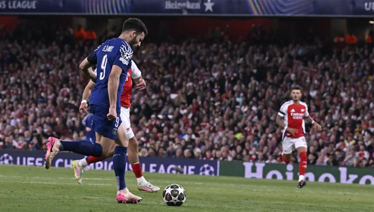 VENTAJA. PSG venció a Arsenal en Londres y es el favorito para llegar a la definición del torneo.