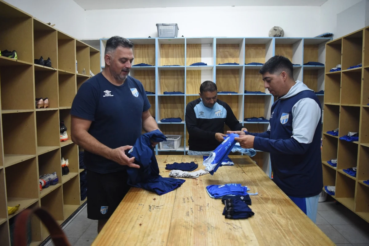 Albrecht se encarga de los vestuarios de Atlético Tucumán y Lawn Tennis
