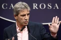 Luis Caputo impulsa la venta financiada en dólares y plantea flexibilizar las regulaciones