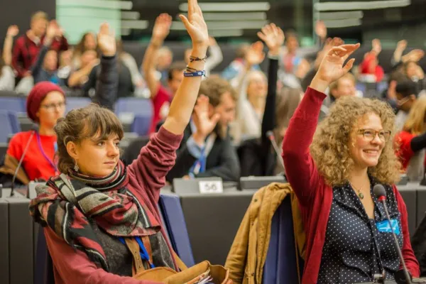 AFS busca ocho docentes con ganas de enseñar, aprender y viajar a Chile