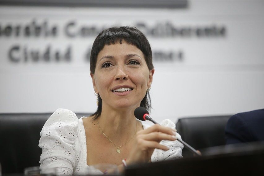 PROVOCACIÓN. “Métanse la cultura de la cancelación en el bolsillo”, posteó la camporista Mayra Mendoza en sus redes.