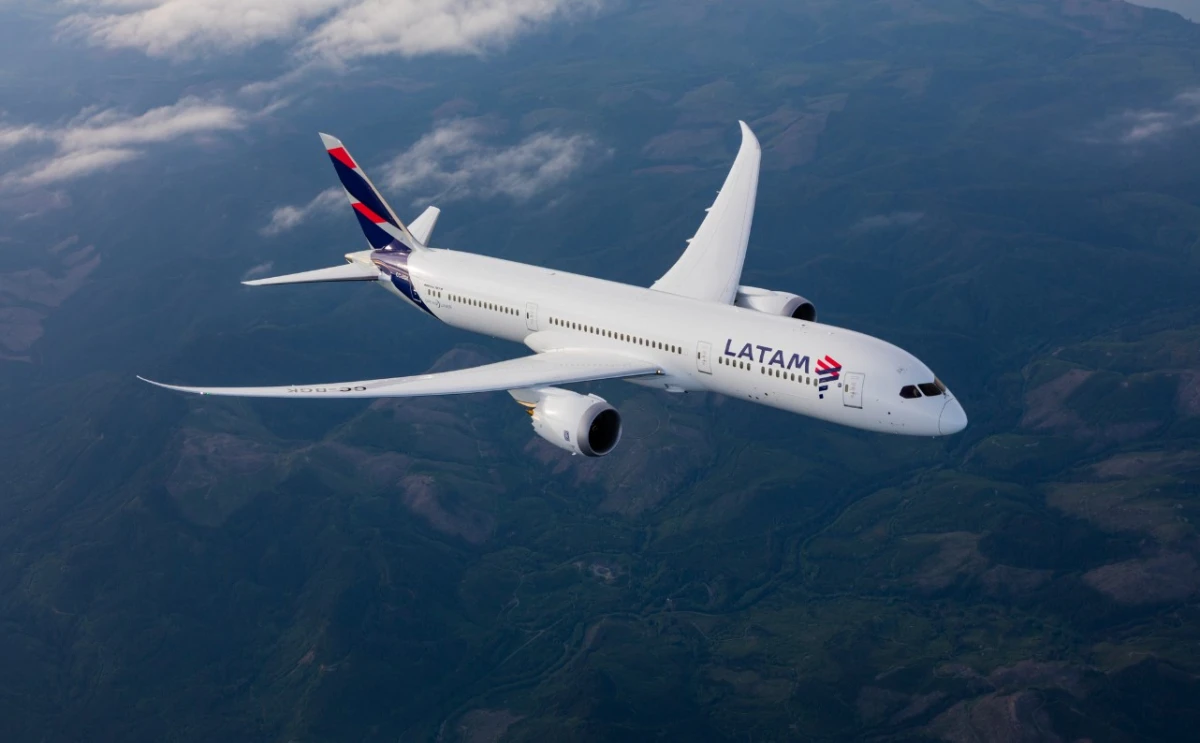 Anuncian el regreso de la ruta aérea que conecta a Tucumán con Lima