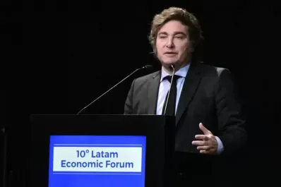 Javier Milei: “El peso seguirá existiendo y se va a usar para pagar impuestos”