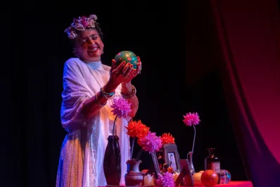 Frida Khahlo en Tucumán, a través de Laura Azcurra: “encarnarla fue muy doloroso”