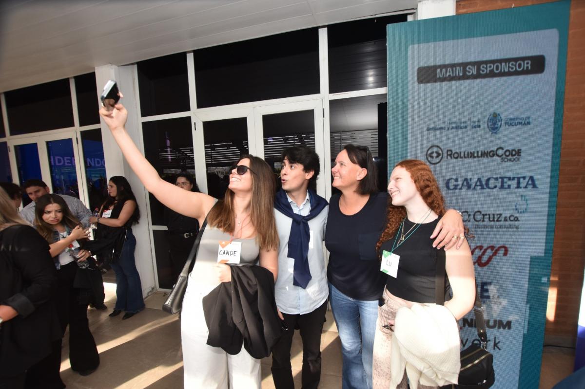 FIGURA EN TIKTOK. Patricia Jebsen conectó con el público joven y habló sobre e-commerce, cambio de hábitos de consumo y su experiencia como creadora de contenido.