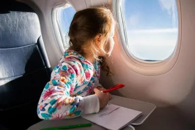 Una nueva medida agilizará las autorizaciones de viaje de menores de edad