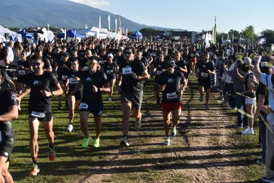 Yerba Buena vivió una fiesta del running con los 21K
