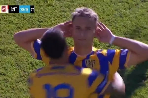 Video: el blooper de Abregú que terminó en un golazo de Atlanta frente a San Martín