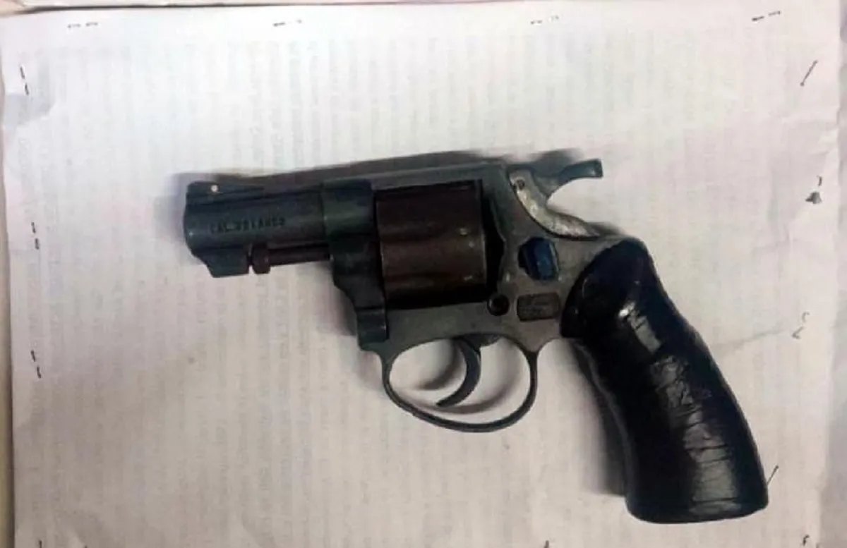 Tucumán: un menor llevó un revólver a la escuela