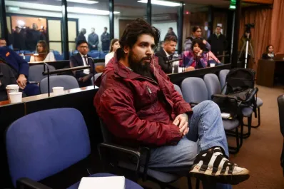 Condenan a Sabag Montiel a 4 años de prisión por tenencia y distribución de pornografía infantil