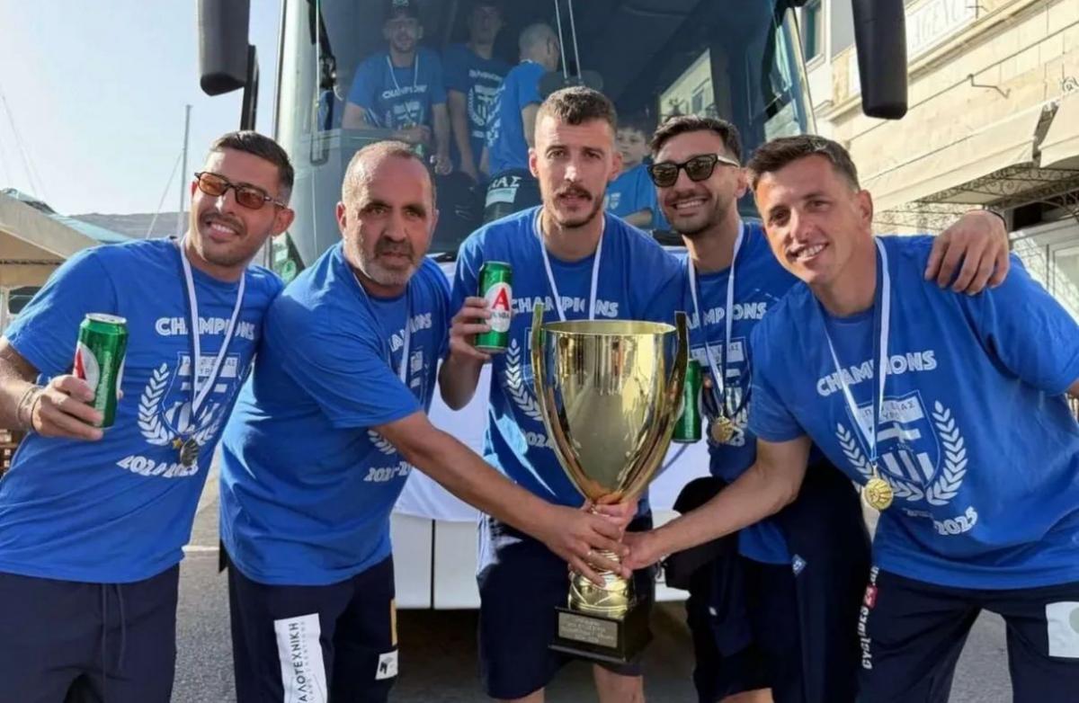 Ascendió con San Martín y, tras ser campeón en Grecia, decidió volver a Tucumán impulsado por el amor