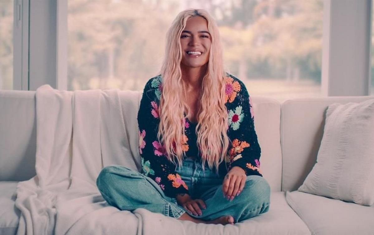 EN SU INTIMIDAD. La película no sólo documenta el ascenso de una estrella, sino que también humaniza a la artista. / NETFLIX