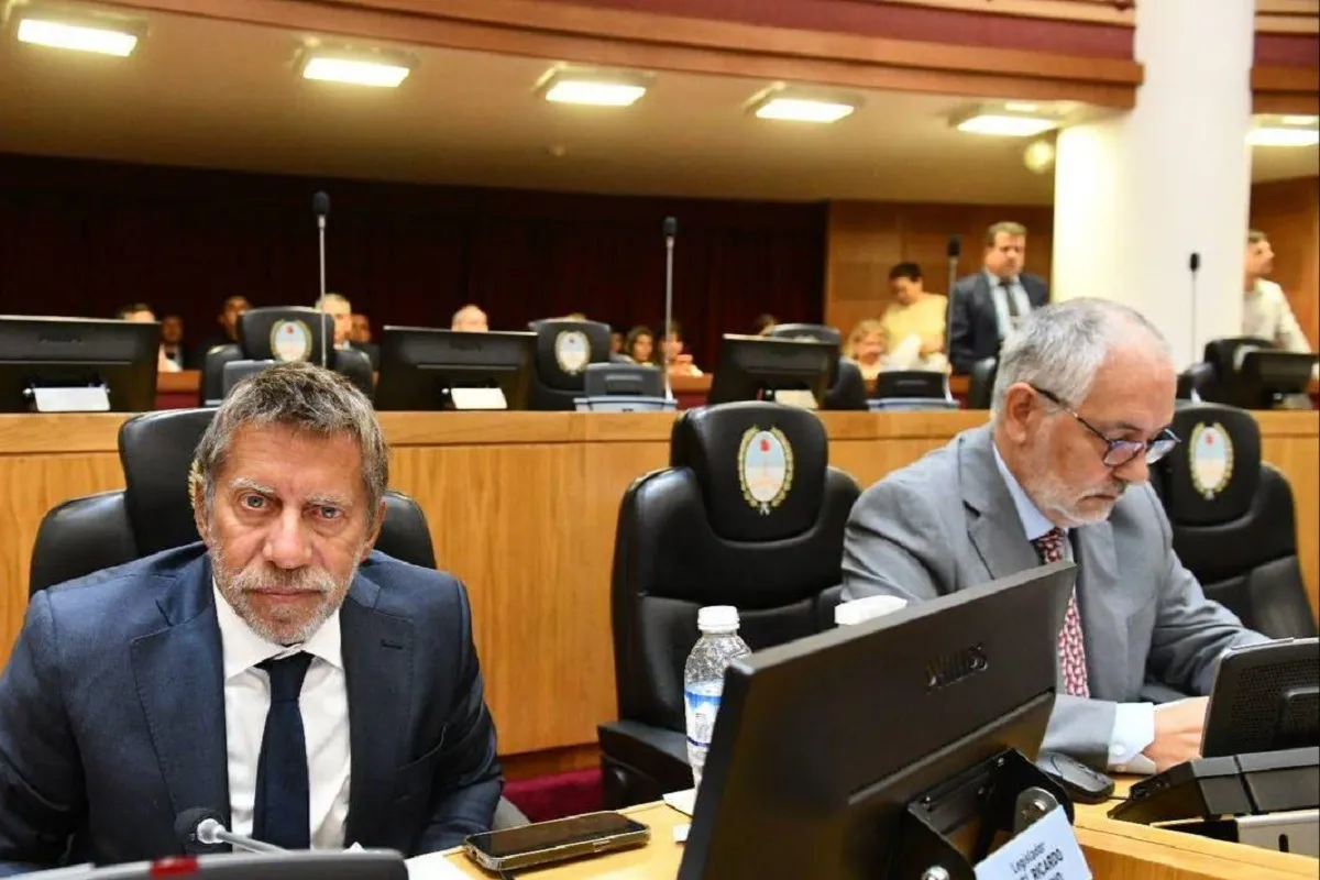 Legisladores bussistas