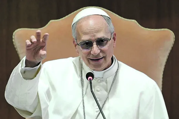 “Remediar las  desigualdades”: el Papa, ante los embajadores, defendió el trabajo y “la familia”
