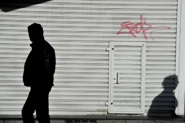 La fragilidad laboral es el combustible de la pobreza